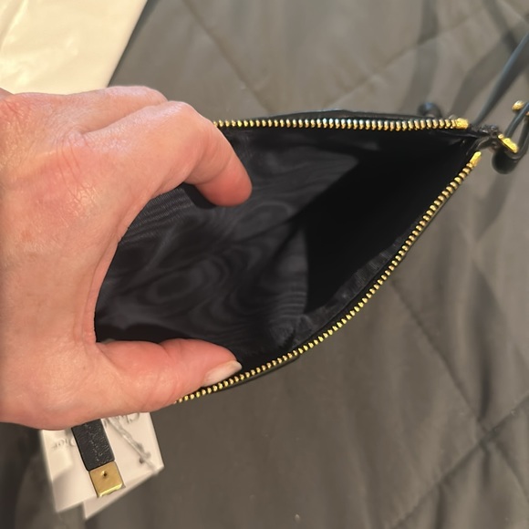 Beautiful dior crossbody wallet on a strap - Picture 3 of 8